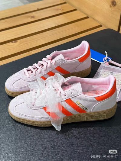 韓國 Adidas 粉橘德訓鞋【SM2114】