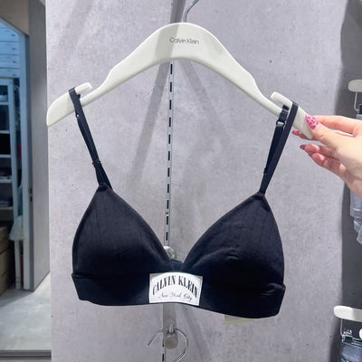 韓國 Calvin Klein Women's Heritage Athletic AF Triangle【SC252】