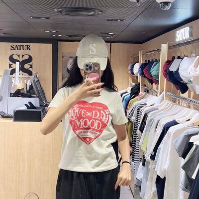 韓國 Satur (W) Saturday Retro Mood Graphic T-Shirt【SR329】