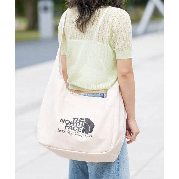 【現貨】日本直送 The North Face Big Logo Shoulder Round Bag【ST064】