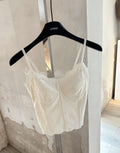 03_beige_hanger