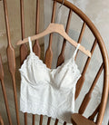 03_white_chair