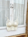 04_white