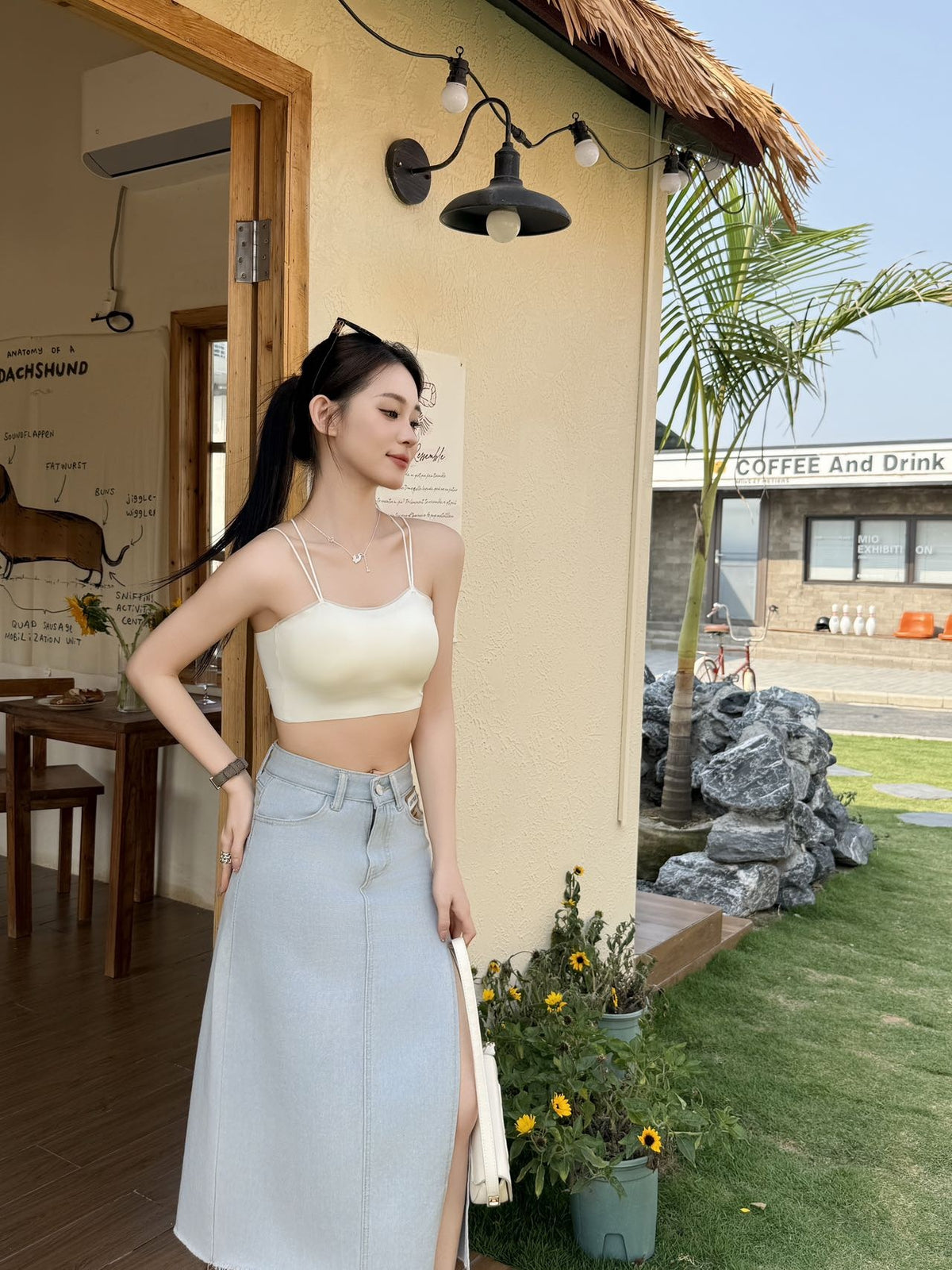 05_model_side_cream