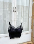 06_black