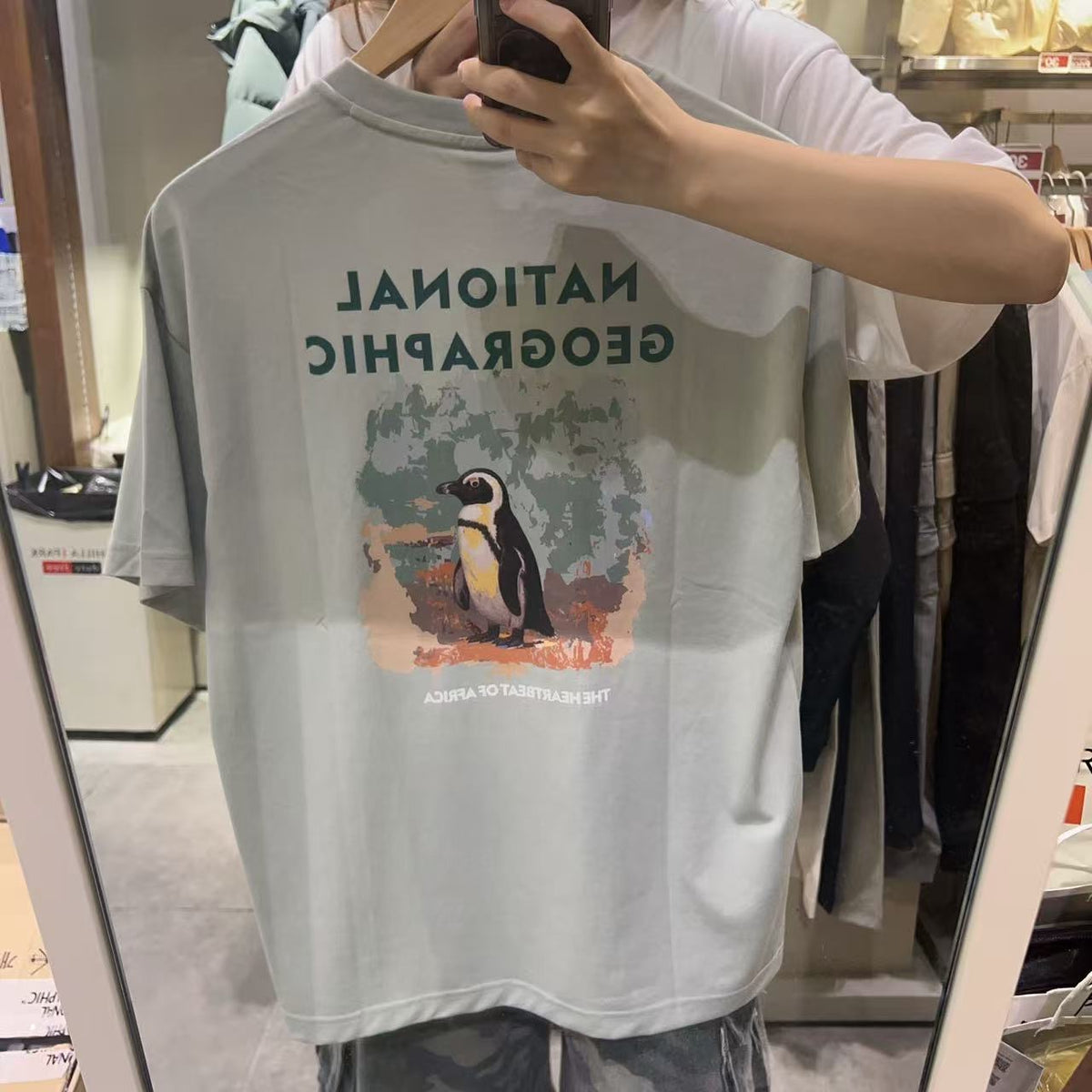 韓國 National Geographic Ratel Regen Animal Big Graphic Semi-Overfit Short Sleeve T-shirt【NG855】