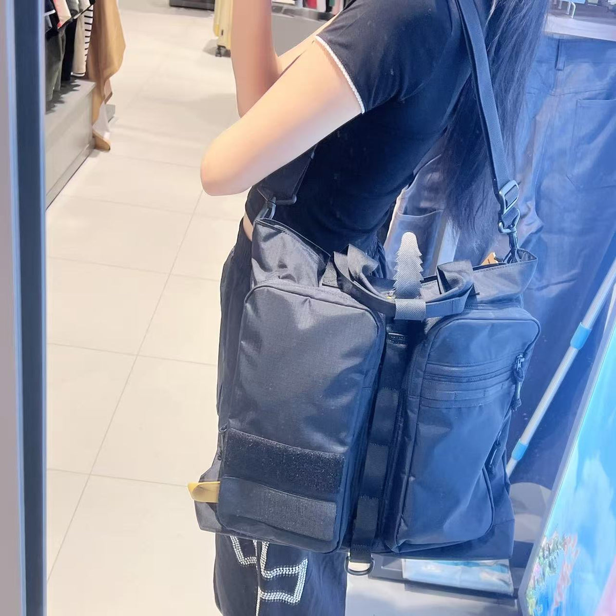 韓國 National Geographic Crest Helmet Bag【NG1034】