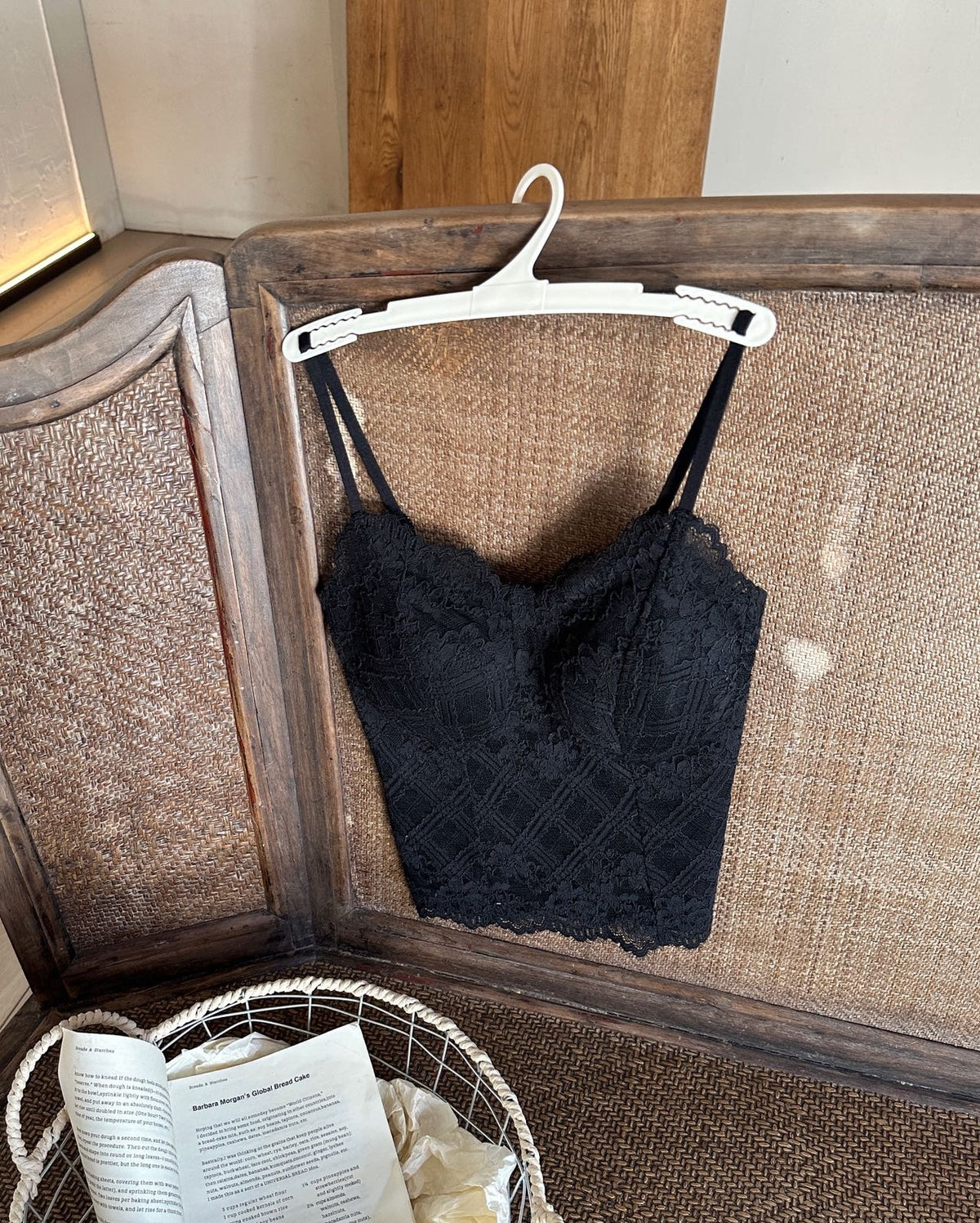 08_black_flat