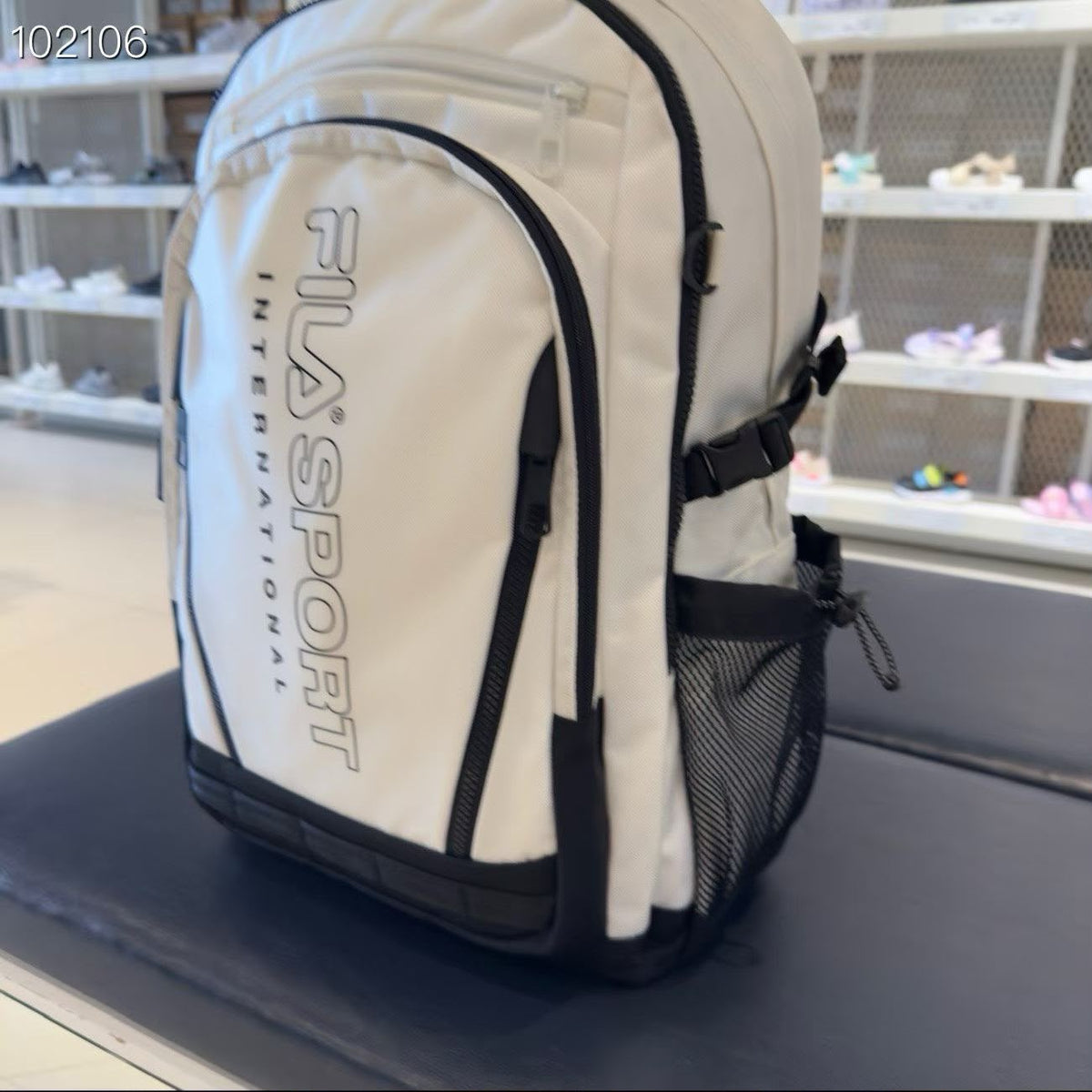 韓國 Fila Pro-Up 28L 多功能後背包【SM2390】