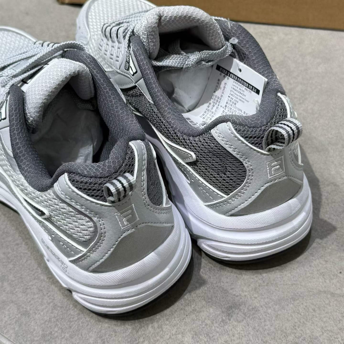韓國 FILA ENERGIZED 1.0 運動鞋【SM2372】