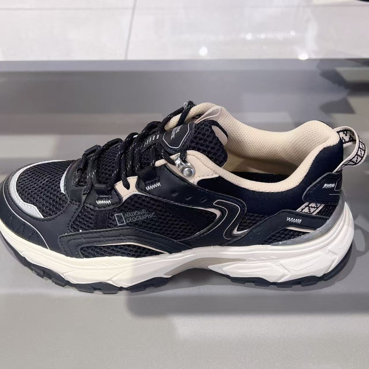 韓國 National Geographic Trego Sneakers 【NG922】