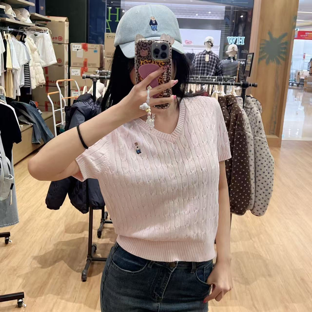 韓國 WhoAU Steve V-neck Cable Short Sleeve Sweater【WA329】