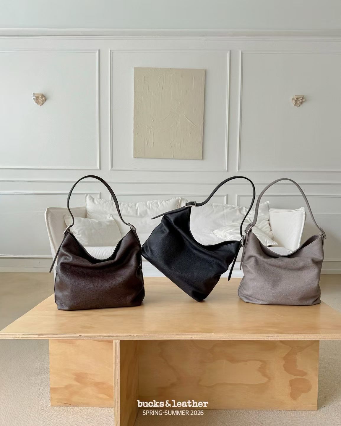 韓國 Bucks & Leather 26SS 褶皺扣飾包【SM2317】