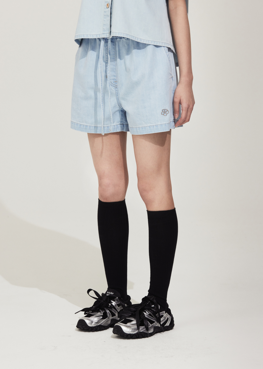 韓國 Wacky Willy Women's Low-ounce Denim Shorts【WW235】