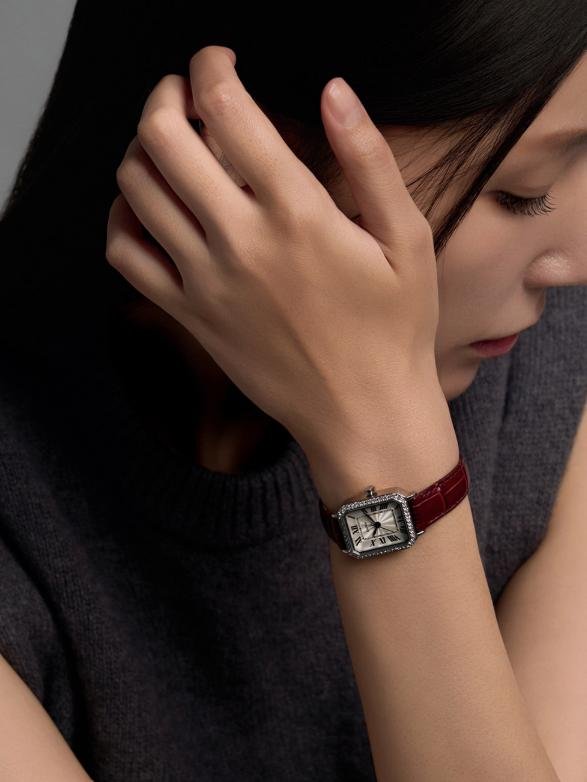 韓國 Lloyd Awesome Square Cubic Leather Watch【LD009】