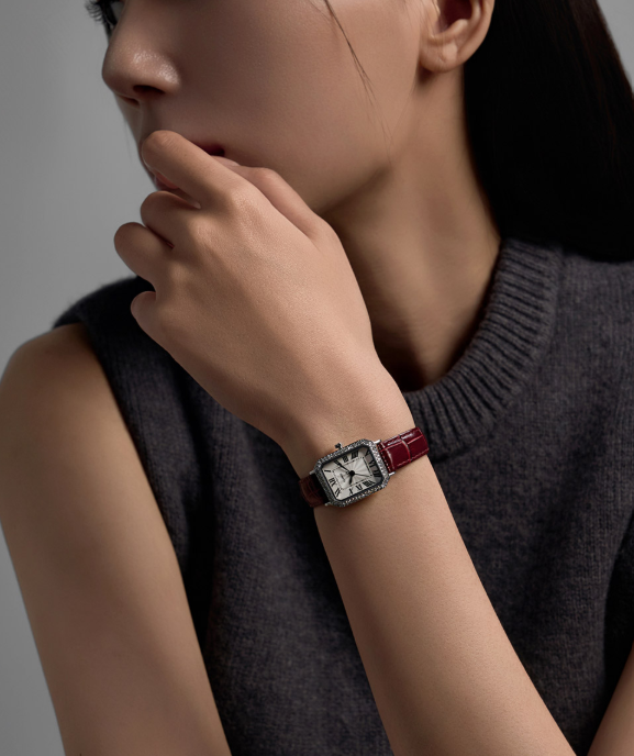 韓國 Lloyd Awesome Square Cubic Leather Watch【LD009】