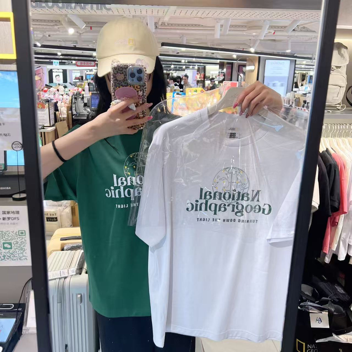 韓國 National Geographic Caster COOLMAX ECO Big Graphic Semi-Overfit Short Sleeve T-shirt【NG865】