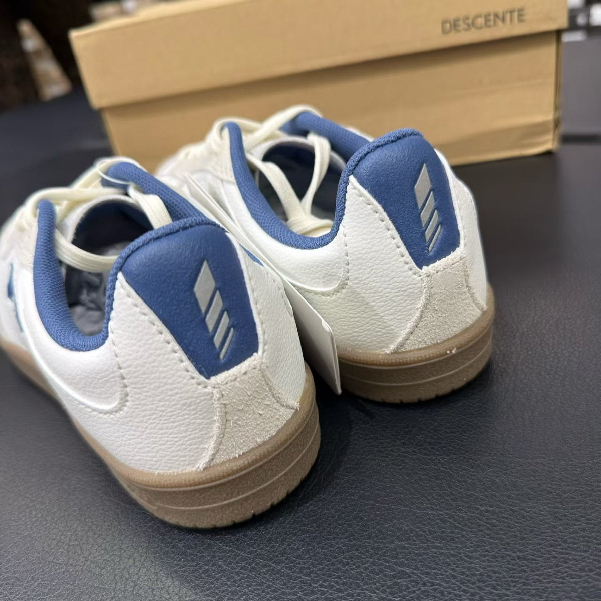 韓國 Descente 焦糖底休閒鞋【SM2375】