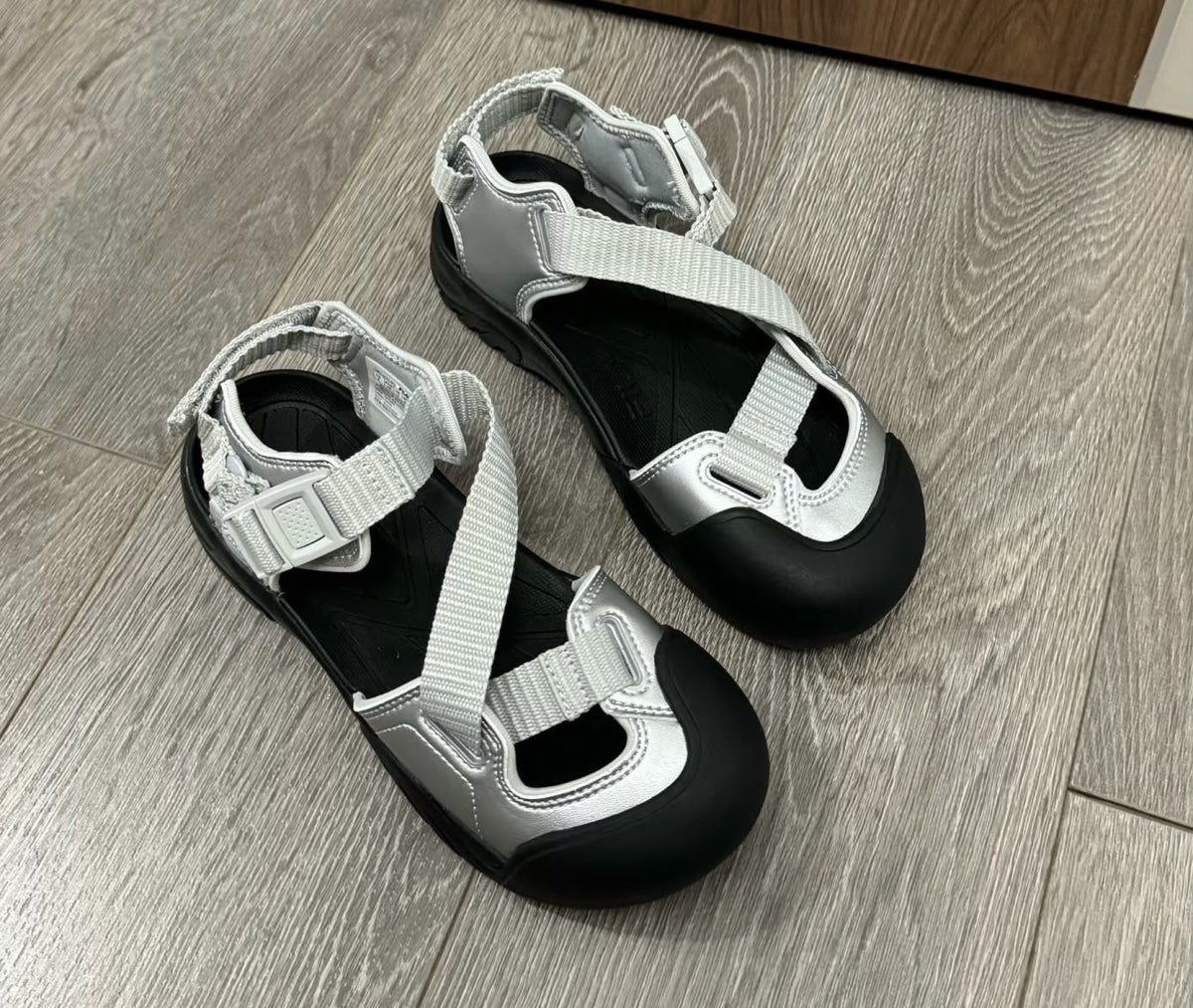 韓國 Fila Peito Sandals【SM2552】