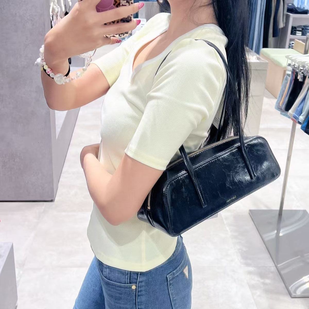 韓國 Calvin Klein Women's Embossed Logo Foil Glossy Balletto Bag【SC275】