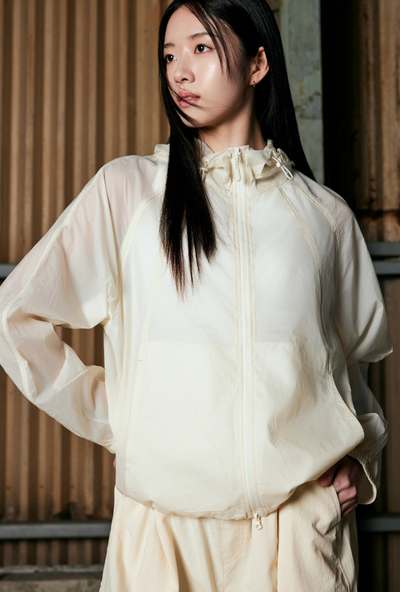 韓國 SPAO Light Sheer Hooded Crop Windbreaker【SP422】