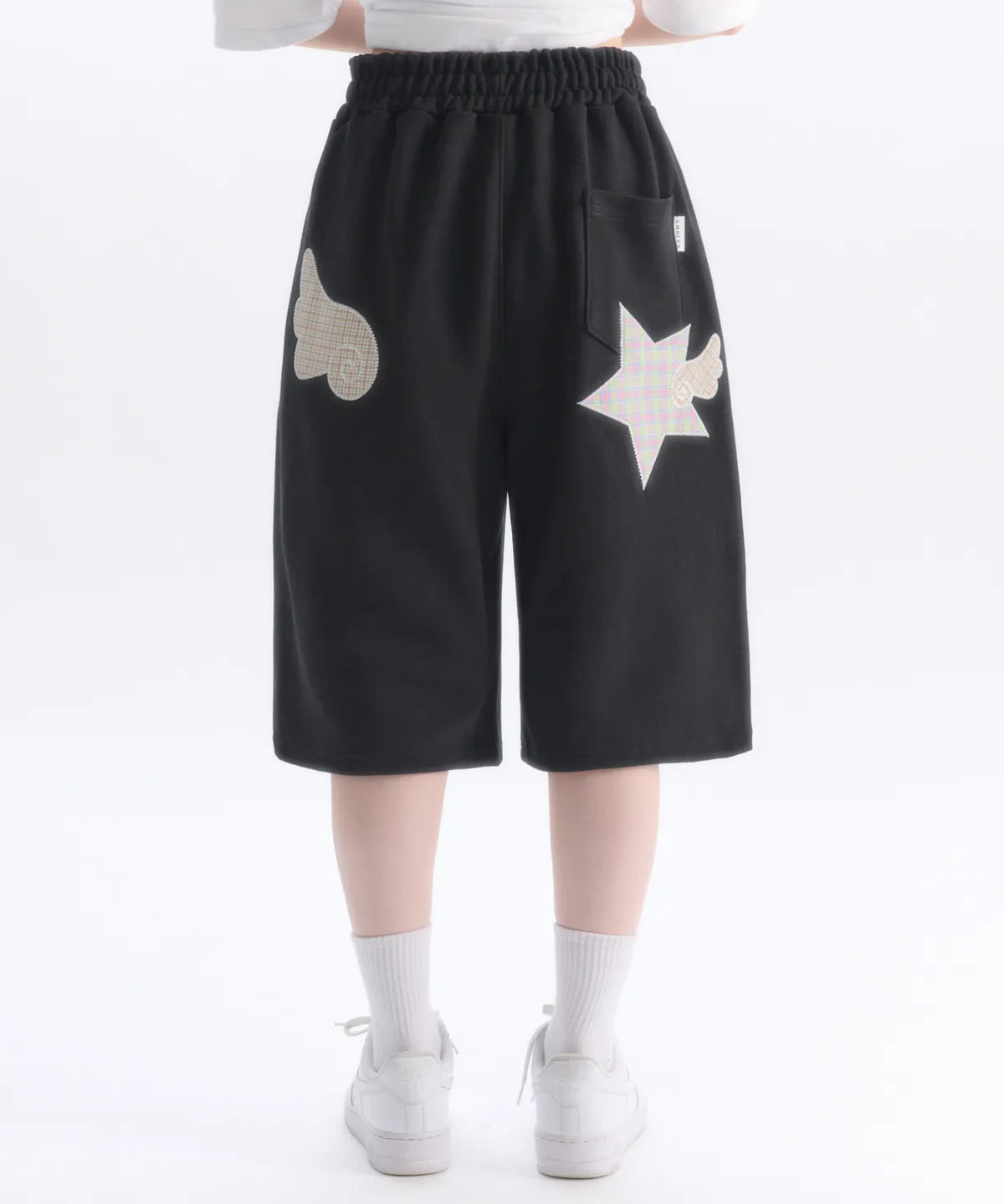 韓國 Ambler Angel Star Patch Bermuda Pants Bermuda Single-Pleat Sweat Shorts【AR189】