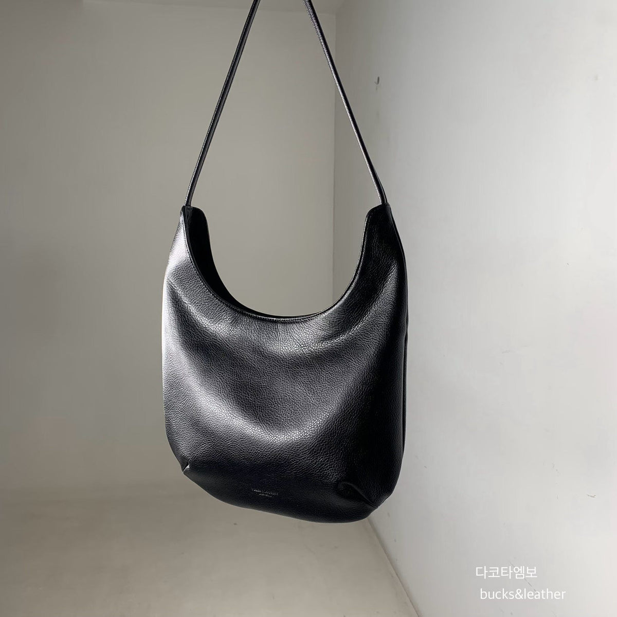 韓國 Bucks & Leather 26SS 莫諾包【SM2302】