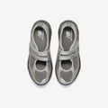 韓國 New Balance BREEZE 銀色波鞋 26 S/S【SM2341】