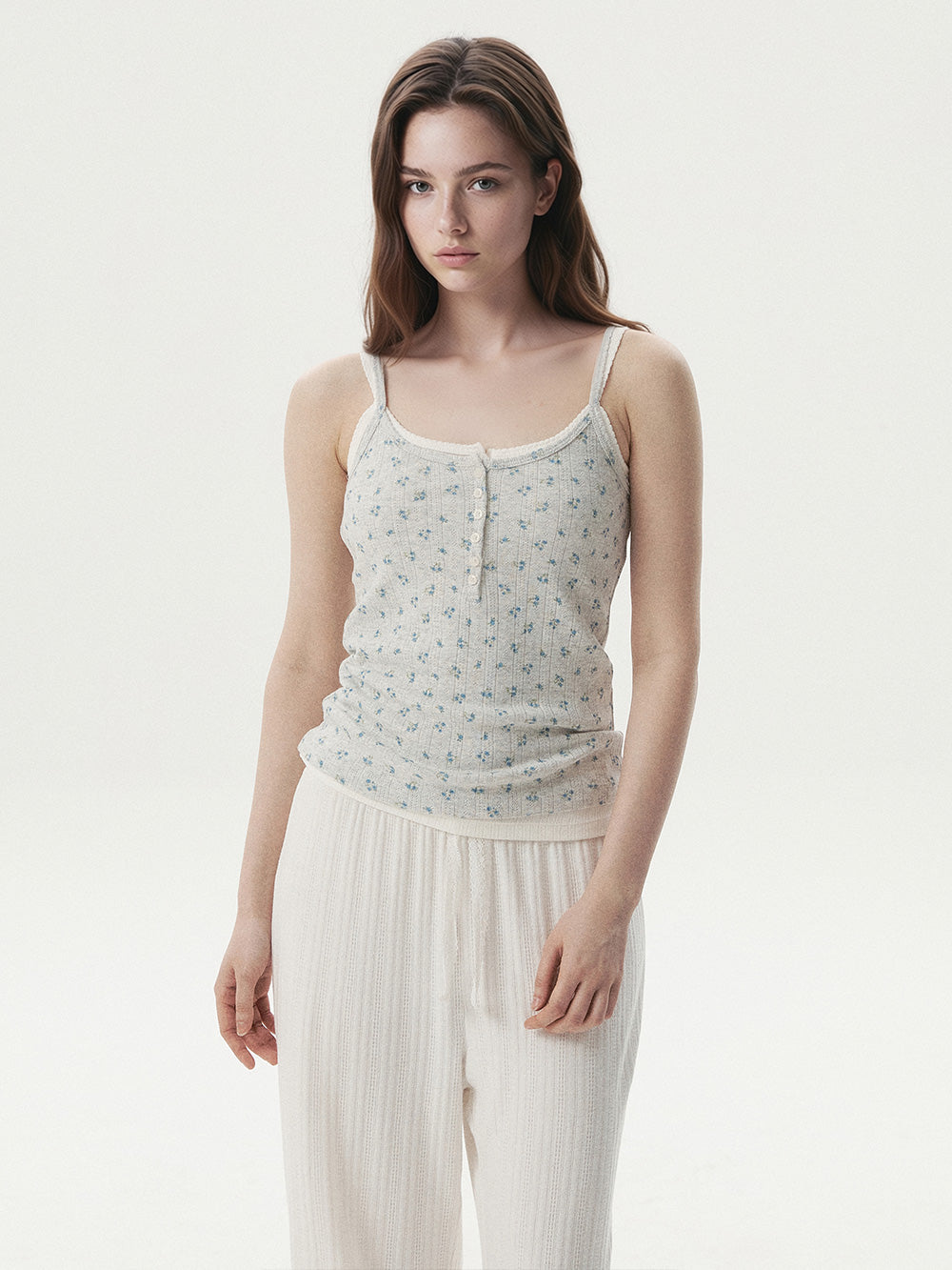 韓國 WhoAU Eyelet Henry Neck Sleeveless【WA353】