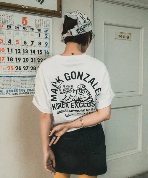 韓國 Mark Gonzales Korea Edition Smoking Tiger Short Sleeve T-shirt【MG354】