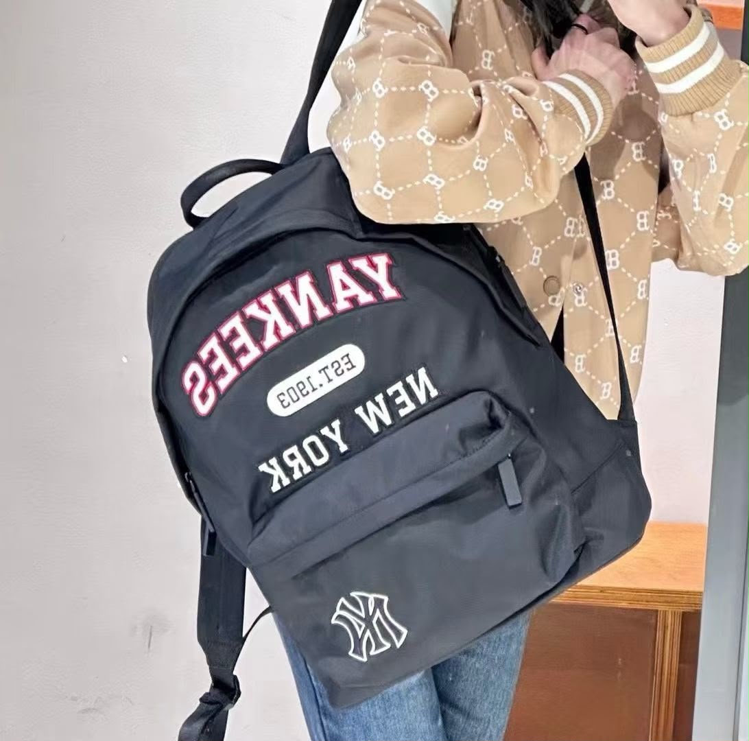 韓國 Fila Backpack【SM2398】