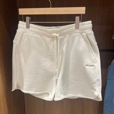 韓國 Marithe Francois Girbaud W Lace Detail Sweat Shorts【MD322】