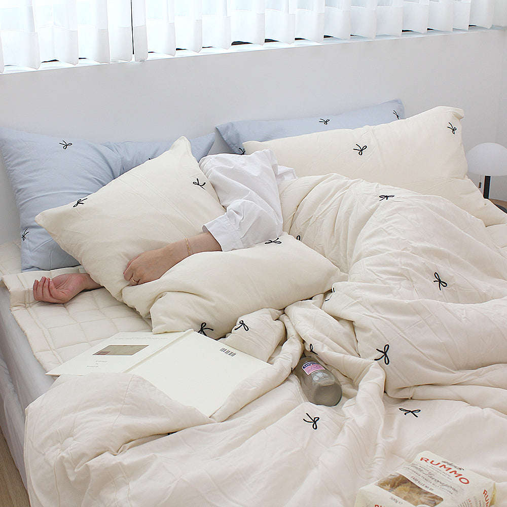 韓國 浪滿六月法式蝴蝶刺繡結莫代爾(無花邊)【SM1365】