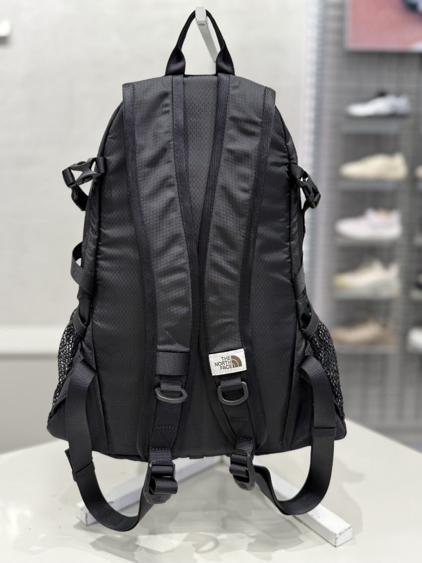 韓國 The North Face 男女同款背囊【SM2542】