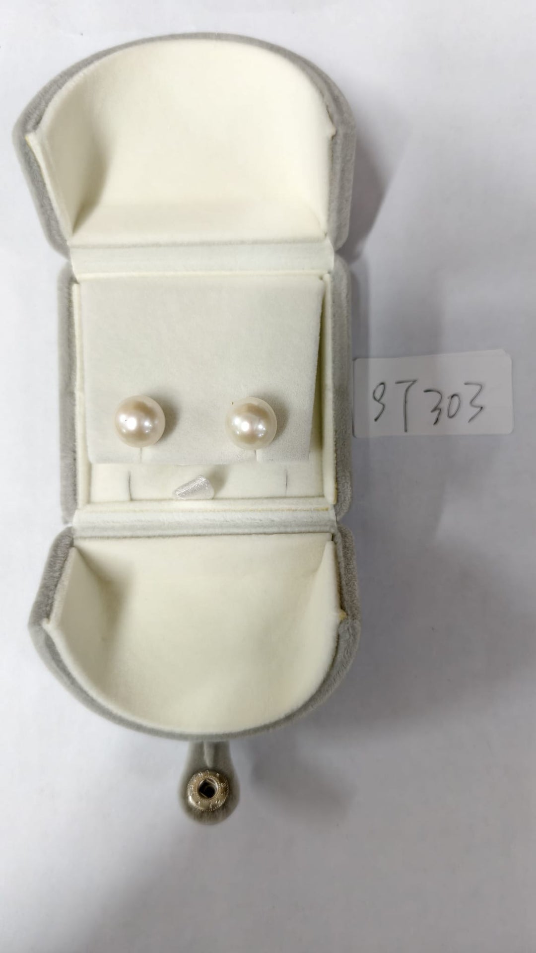 【現貨】18K金淡水白色小燈泡耳釘11-12mm【ST303】