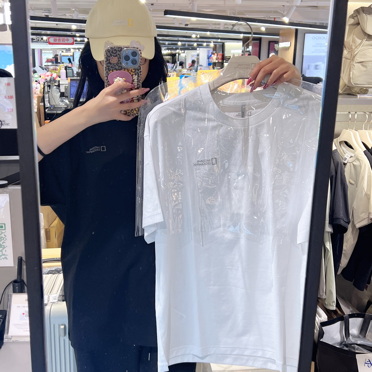 韓國 National Geographic Kraz Semi-Overfit Short Sleeve T-shirt【NG871】