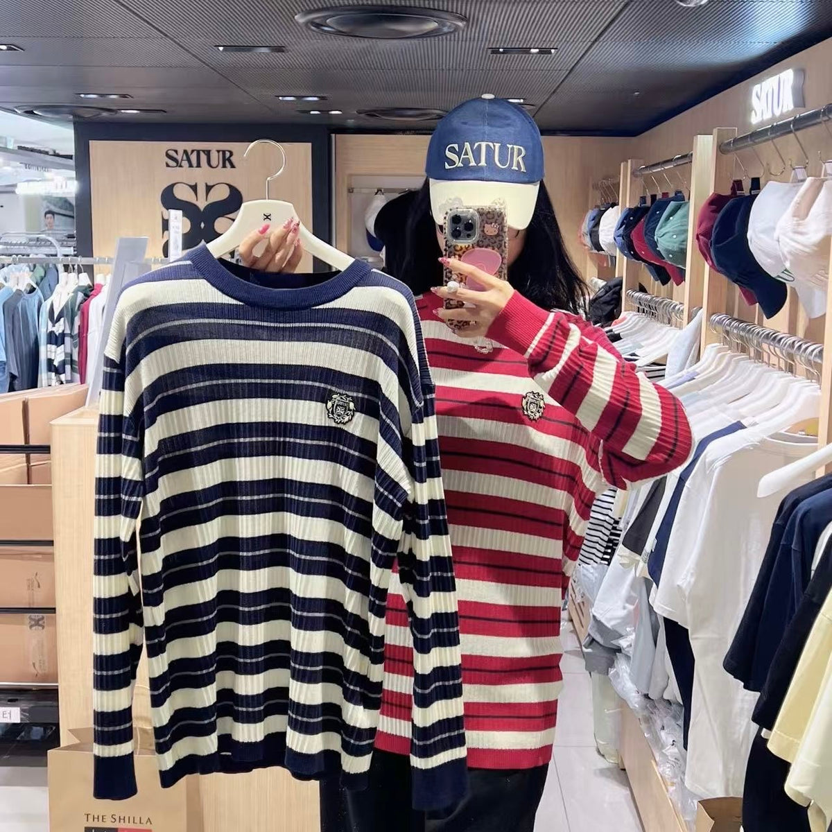 韓國 Satur Crest Logo Stripe Knit (男女同款)【SR325】