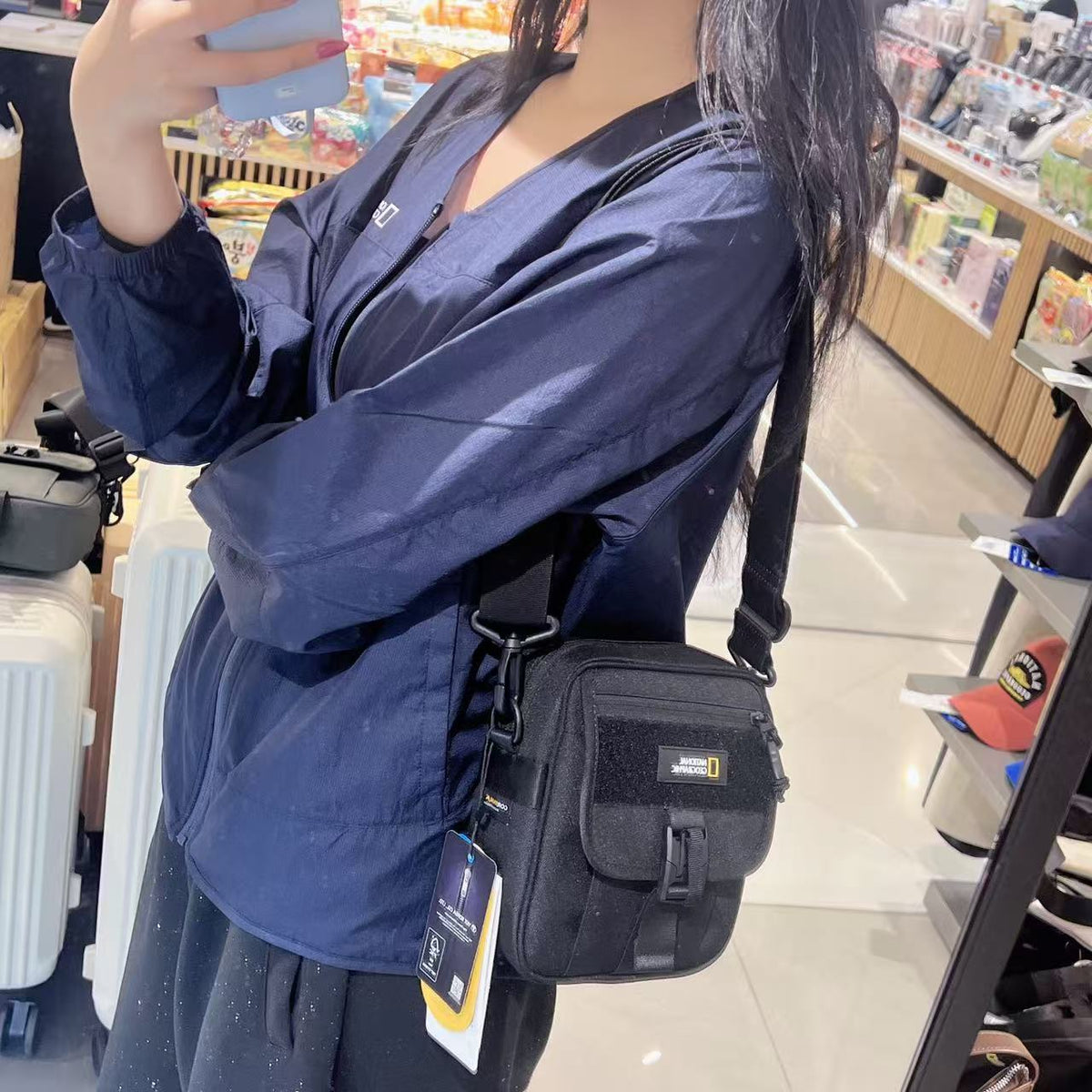 韓國 National Geographic Butt Crossbody Bag【NG901】
