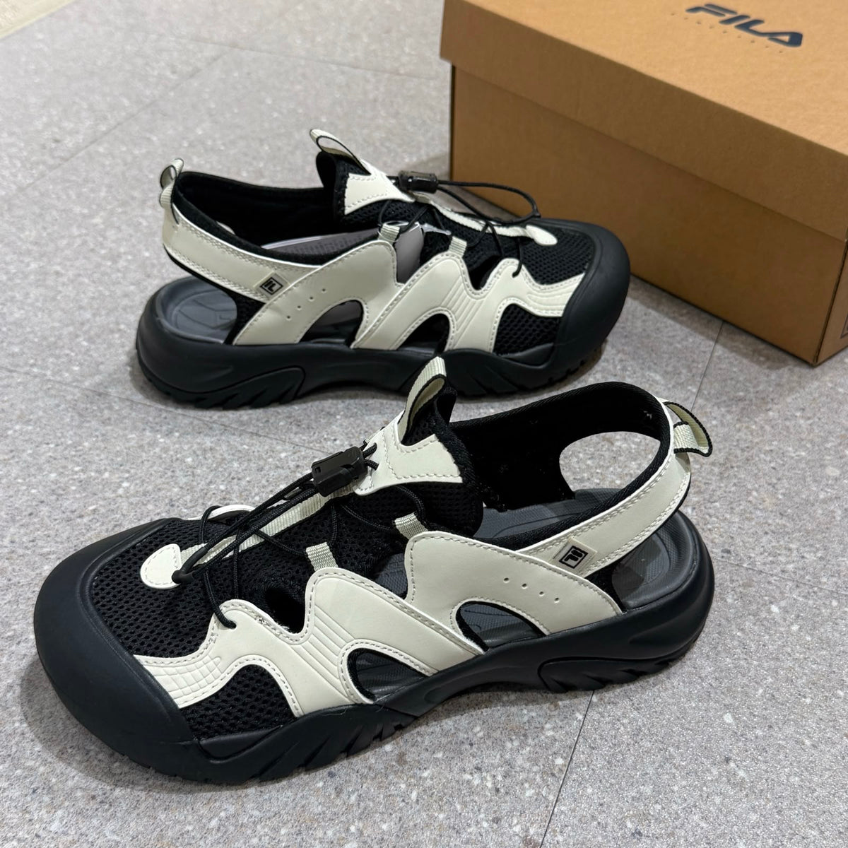 韓國 Fila 戶外溯溪鞋【SM2403】