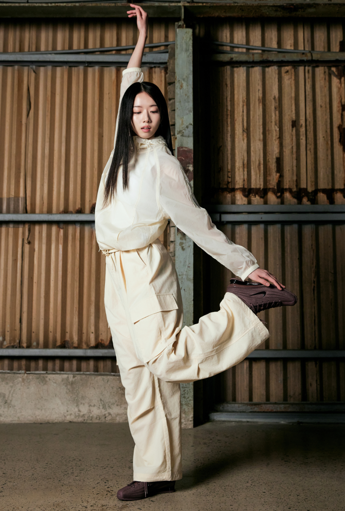 韓國 SPAO Light Sheer Hooded Crop Windbreaker【SP422】