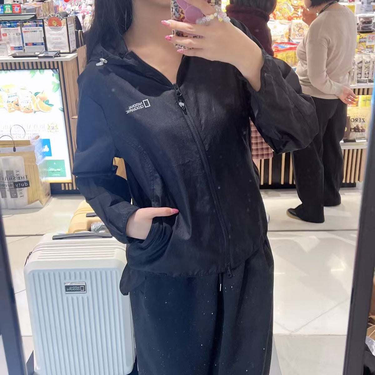 韓國 National Geographic Women's Light Pack Hooded Lightweight Jumper (防曬面料)【NG880】