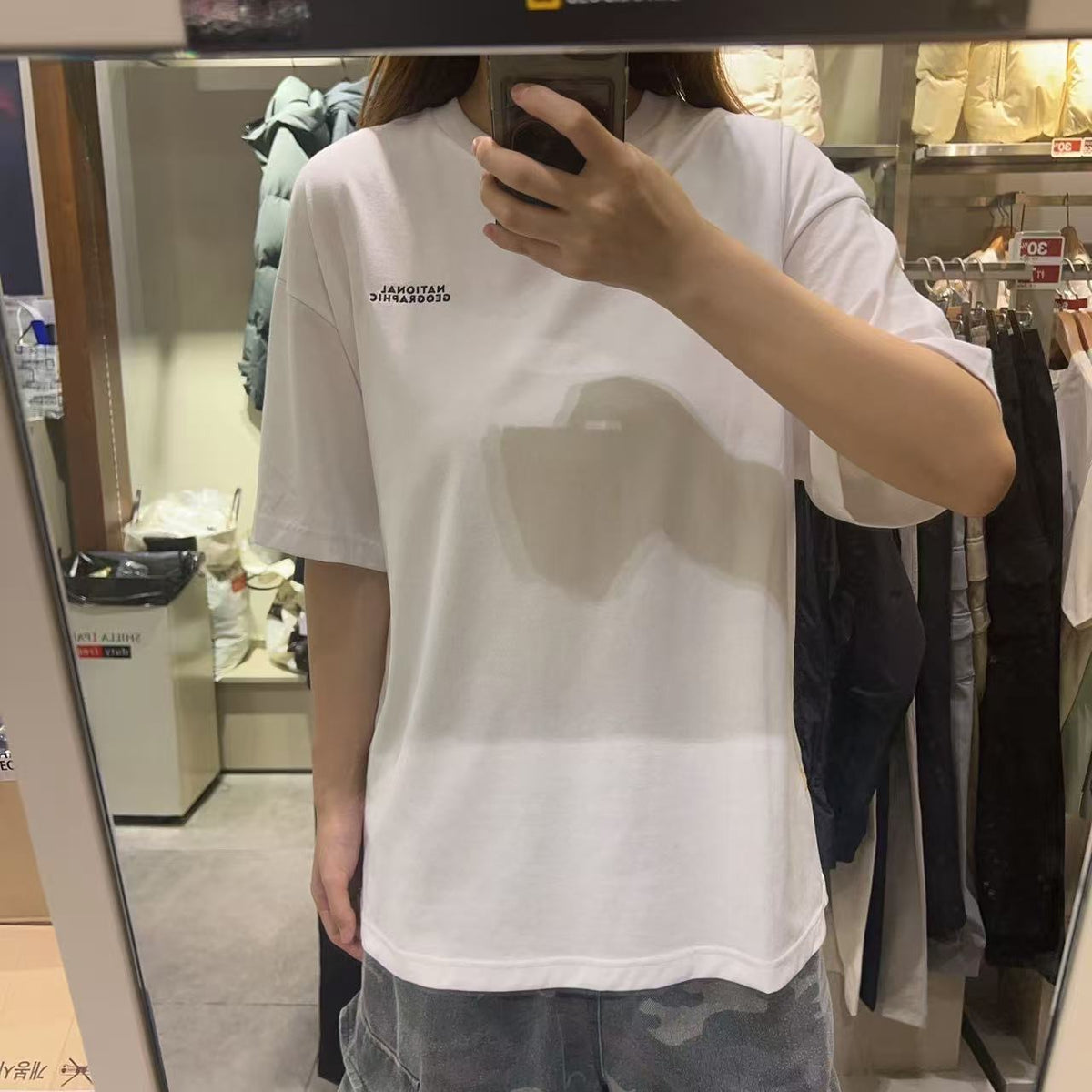 韓國 National Geographic Ratel Regen Animal Big Graphic Semi-Overfit Short Sleeve T-shirt【NG855】