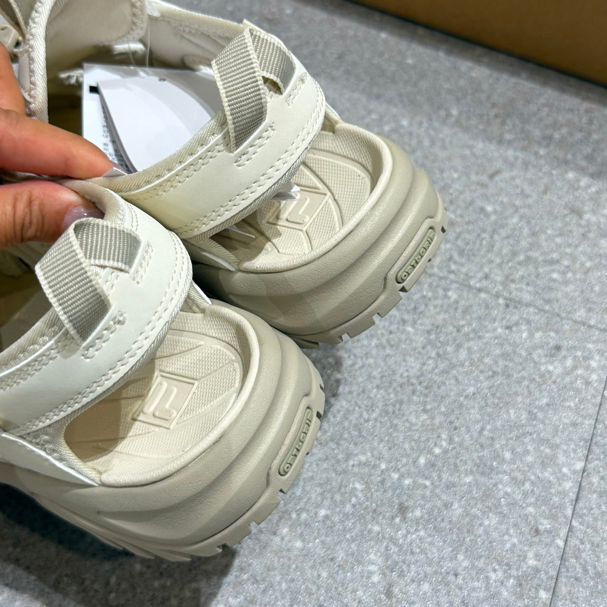 Fila 戶外溯溪鞋【SM1968】