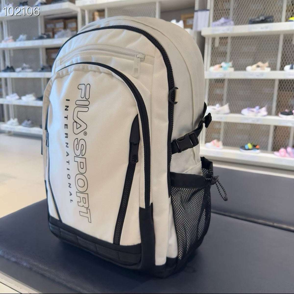 韓國 Fila Pro-Up 28L 多功能後背包【SM2390】