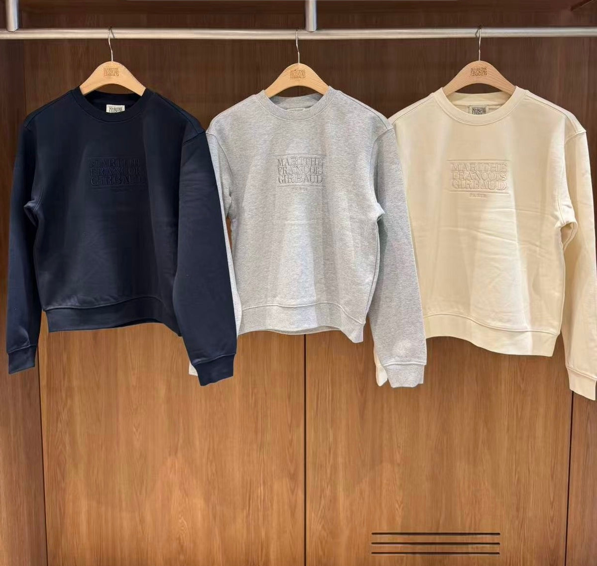韓國 Marithe Francois Girbaud W Classic Logo Sweatshirt【MD375】