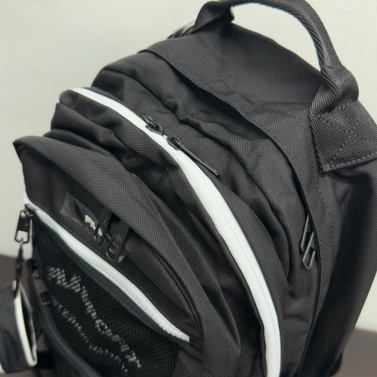 韓國 Fila Core Backpack【SM2391】
