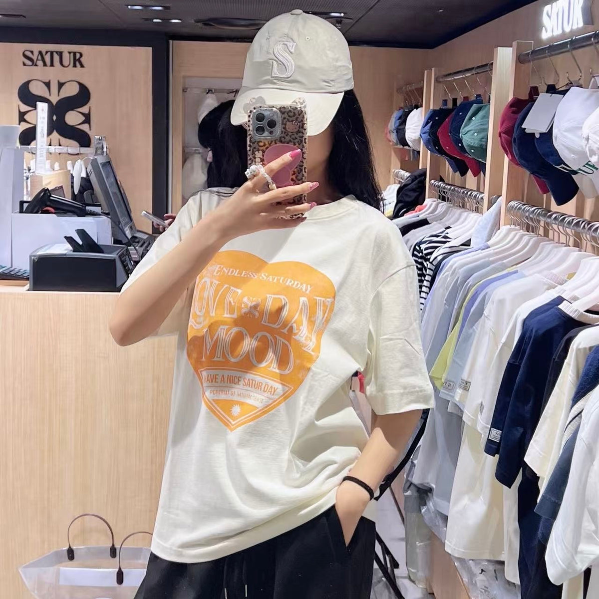 韓國 Satur T-Shirt (男女同款)【SR348】