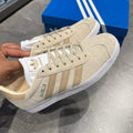 韓國 Adidas 翻毛皮鞋【SM2028】