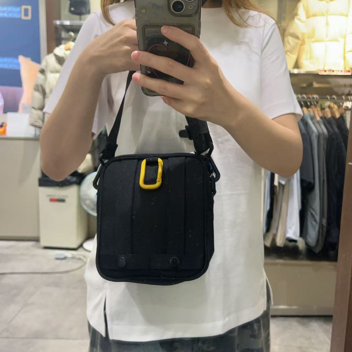韓國 National Geographic Butt Crossbody Bag【NG901】