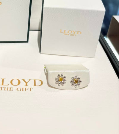 韓國 Lloyd 小雛菊耳釘【LD015】
